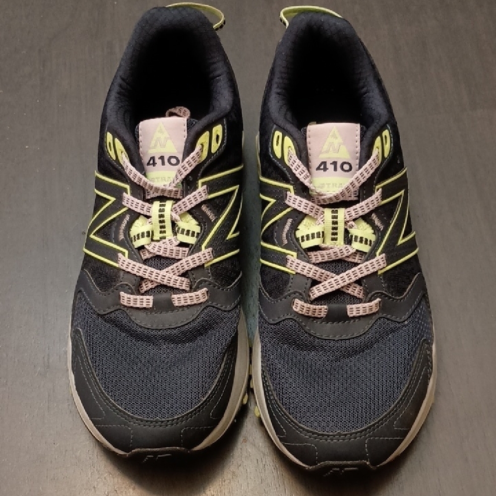 New Balance 410V7 Running Shoes - Picture 1 of 6